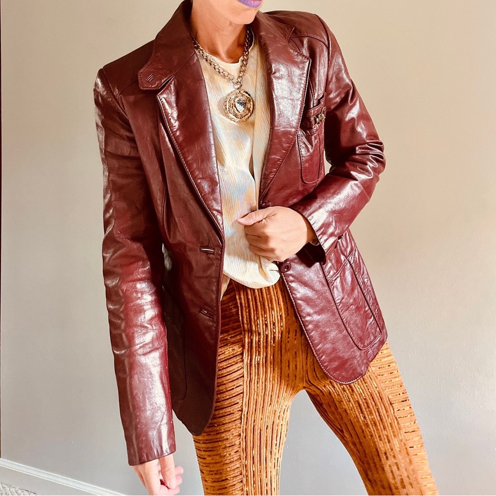 Vintage Etienne Aigner Women's Oxblood Leather Jacket Size 6
